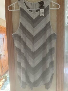 Mossimo Supply Co. Gray and White Chevron Tank Top